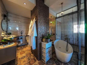 Seasons Dream View-Adults Only